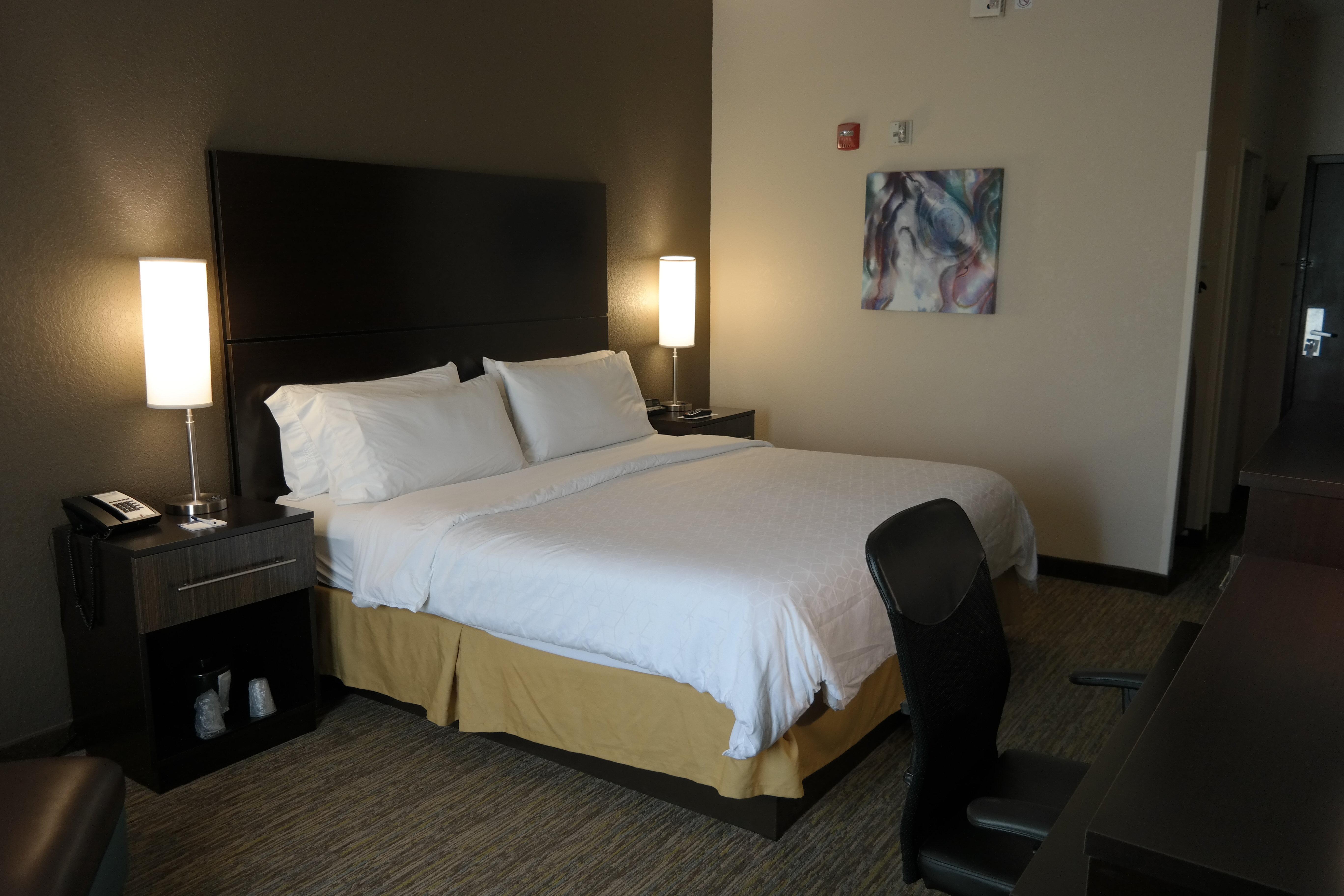 Holiday Inn Express Fredericksburg - Southpoint By Ihg Bagian luar foto